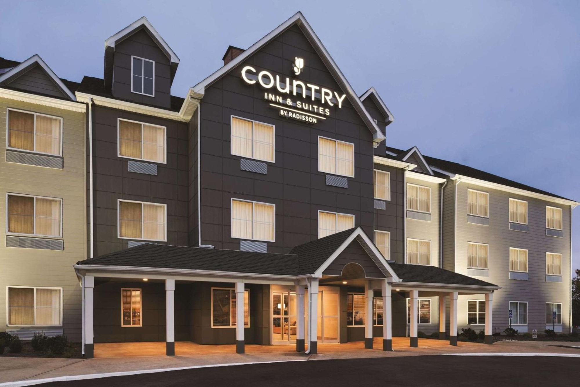 Country Inn & Suites By Radisson, Indianapolis South, In Exterior photo