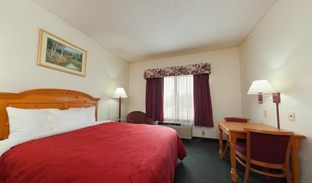 Country Inn & Suites By Radisson, Indianapolis South, In Room photo